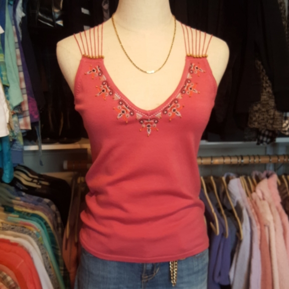 NEW YORK & CO ♡ RARE Vintage Pink Knit Embroidered 'n Beaded Back Design Tank S - Picture 4 of 17